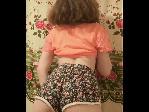 ❤️ دختر جوان سکسی که شورتش را جلوی دوربین در می آورد ❤❌ پورنو روسی در ما fa.hentaivost.ru ﹏